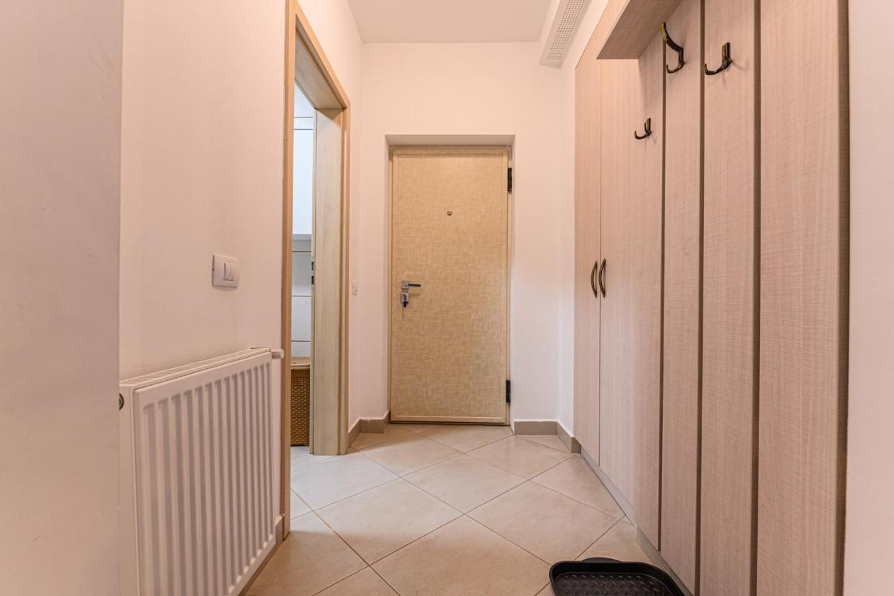 Jad - Luxury Apartments Afi Mall Брашов Екстериор снимка